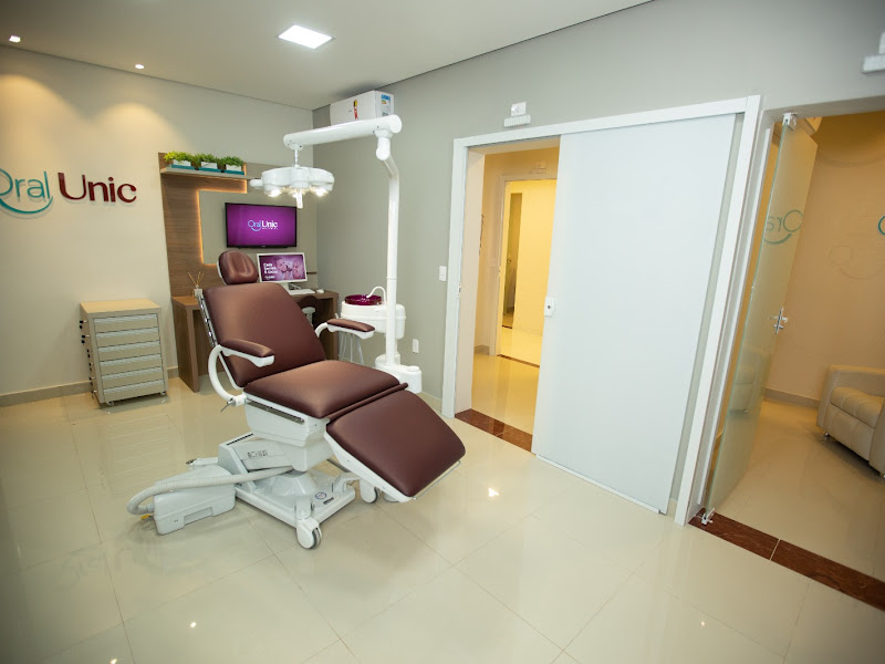 Foto de Oral Unic Campinas: Dr. Alexandre Nery