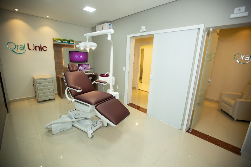 Foto 2 de Oral Unic Campinas: Dr. Alexandre Nery