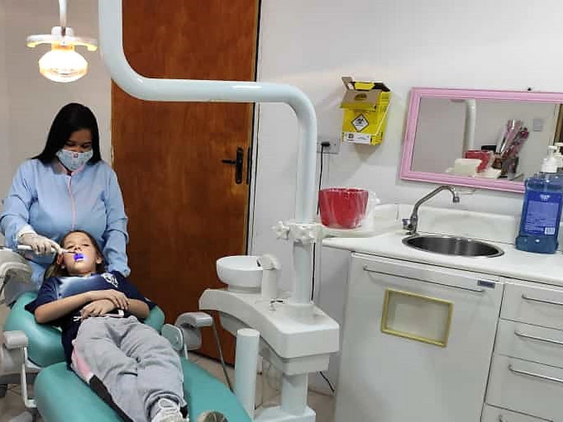 Foto 2 de Oral Unic Implantes Embu das Artes