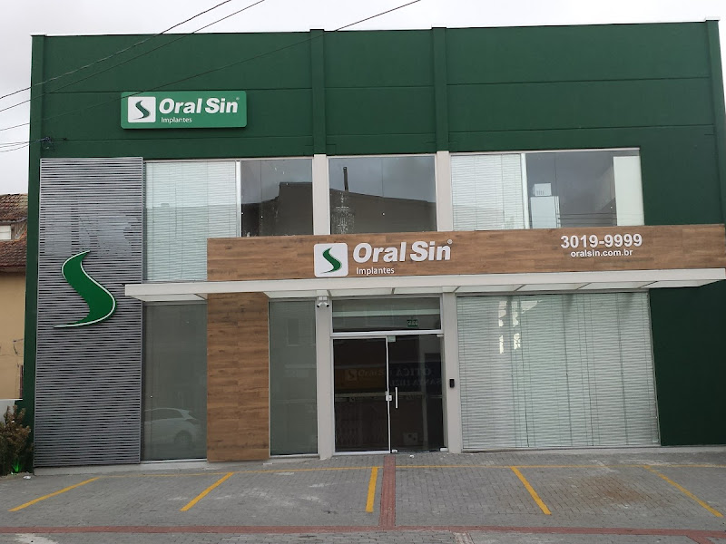 Foto 7 de Oral Unic Lages - Implantes