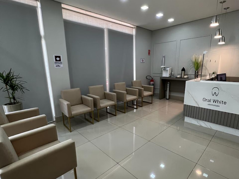 Foto de Oral White Odontologia | Dentista em Santa Barbara | Implantes