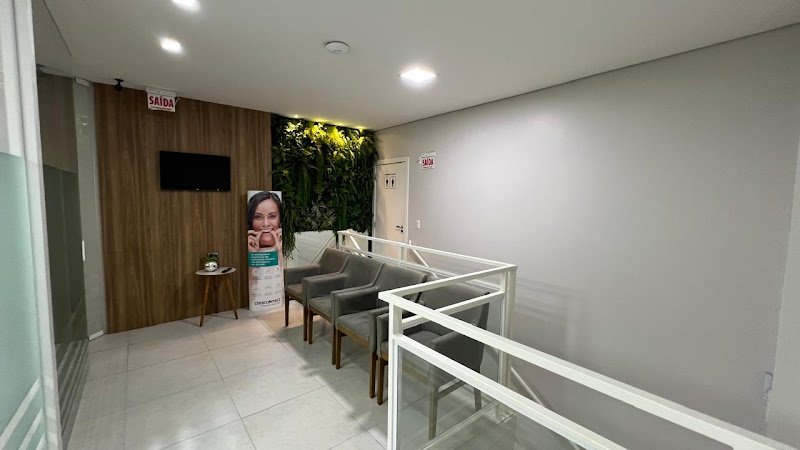 Foto 3 de OralBlu Odontologia - Implantes Dentários