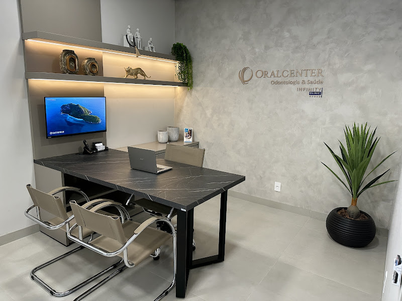 Foto 3 de Oralcenter Odontologia | Implantes Dentários em Cacoal