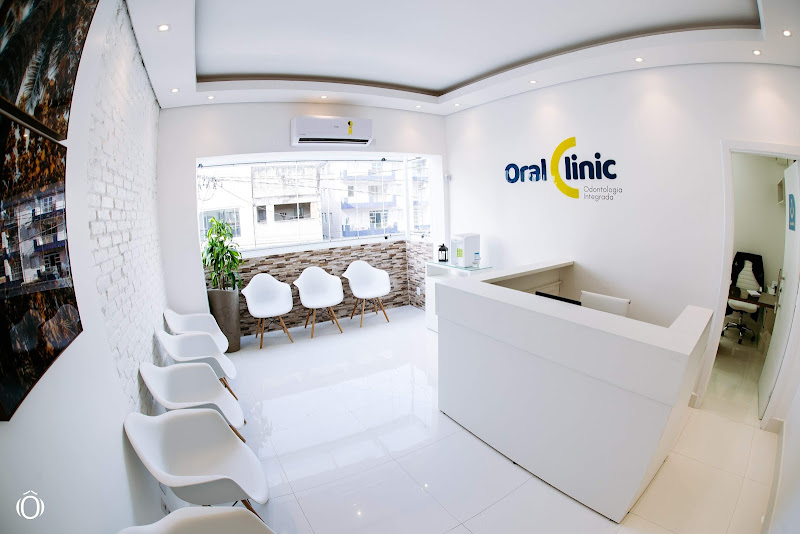 Foto 3 de OralClinic - Odontologia Integrada