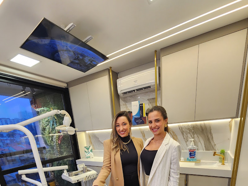Foto 3 de Oralfirst Odontologia - Dra. Flavia Lino