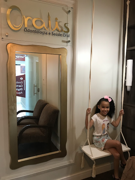Foto 3 de Oralis Odontologia / Dra. Tatiana Veríssimo Pinheiro