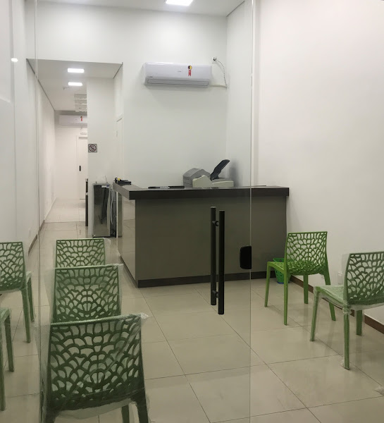 Foto 2 de Orallis Radiografias, Tomografias e Exames Odontológicos