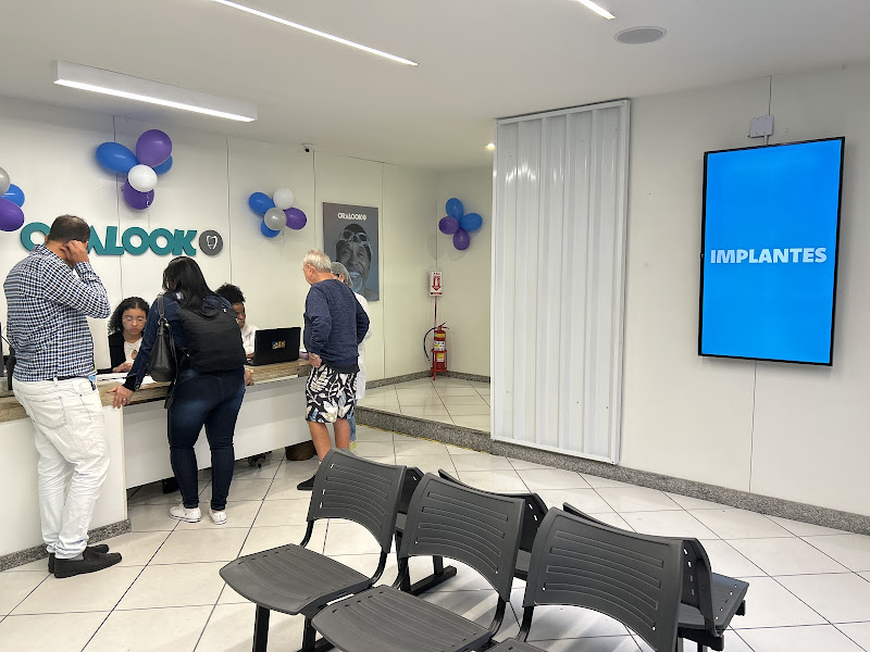 Foto de Orallook Implantes e Próteses Dentárias - Niterói