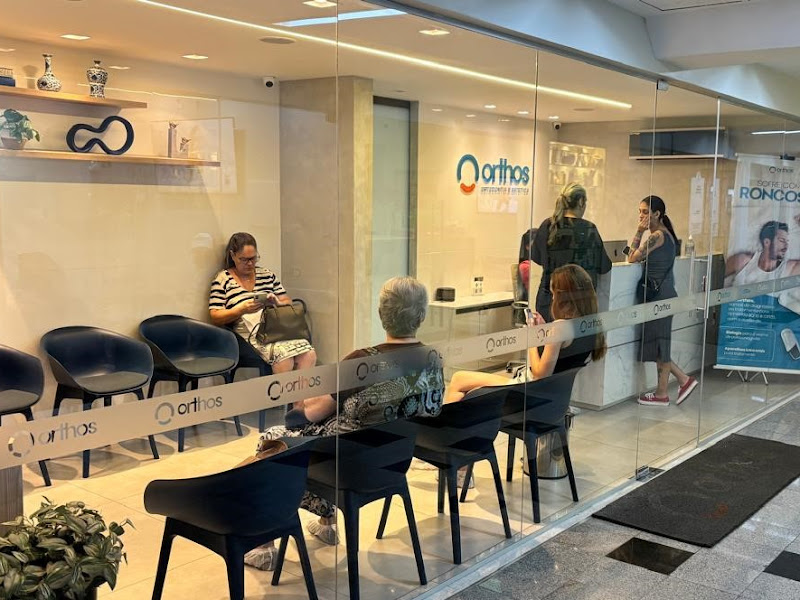 Foto 10 de Orallux - Odontologia Especializada