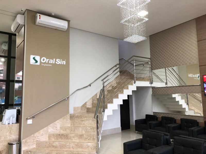 Foto 6 de Oralmed Clínica Odontológica
