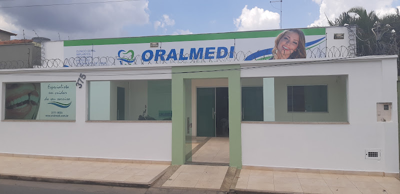 Foto 2 de Oralmedi Clínica Odontológica