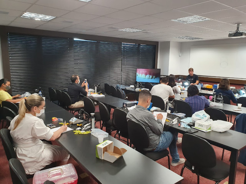 Foto de OROFACIAL INSTITUTE - Escola de Harmonização Orofacial; Saúde, Estética e Odontologia.