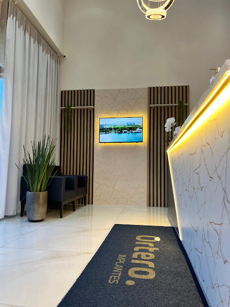 Foto 3 de Ortero Implantes