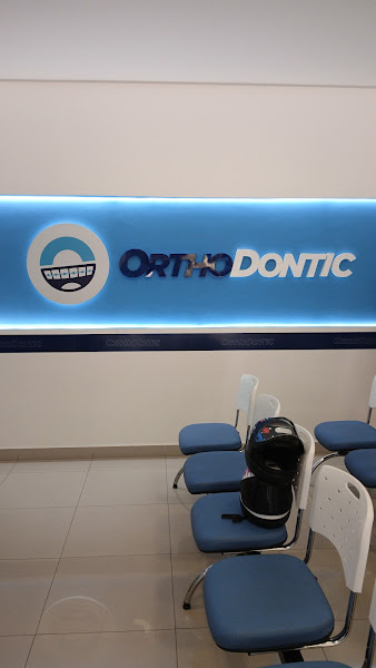 Foto 3 de OrthoDontic