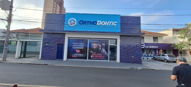 Foto 2 de OrthoDontic