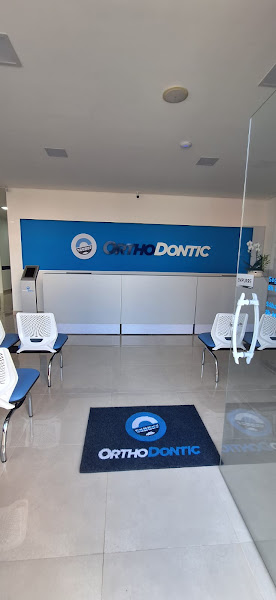 Foto 3 de OrthoDontic