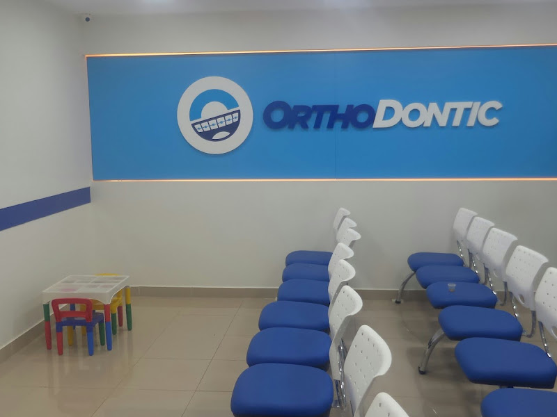 Foto 2 de OrthoDontic