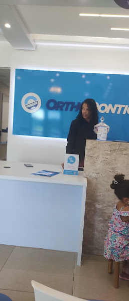 Foto 3 de OrthoDontic