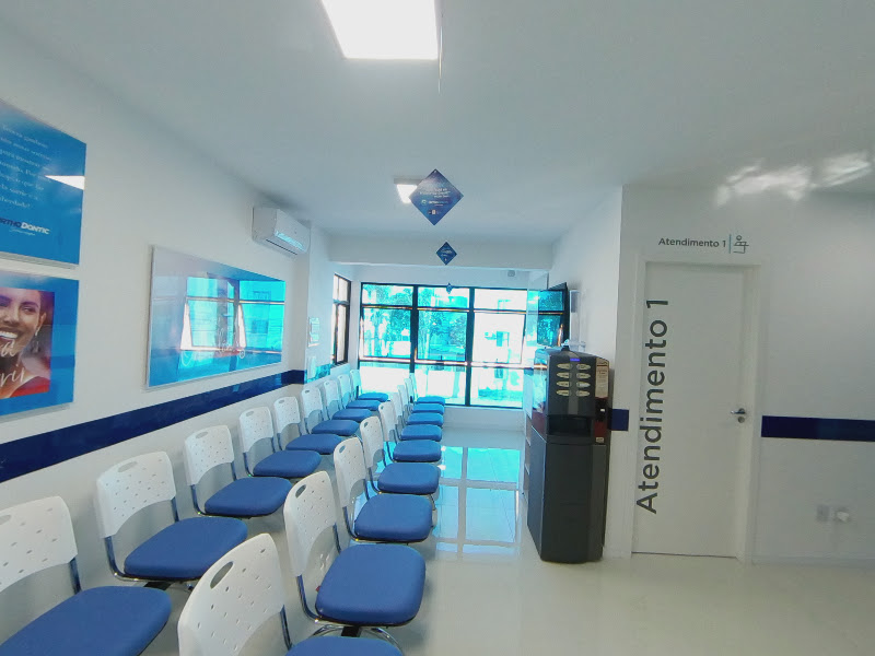 Foto 5 de OrthoDontic