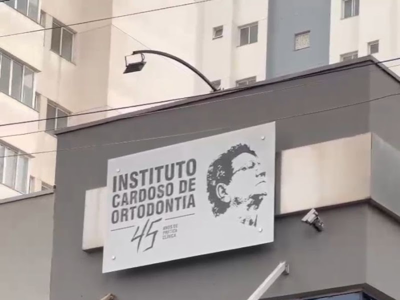 Foto 10 de OrthoDontic