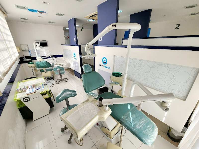 Foto 2 de OrthoDontic