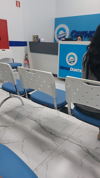 Foto 2 de OrthoDontic