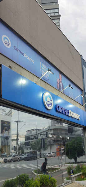 Foto 2 de OrthoDontic
