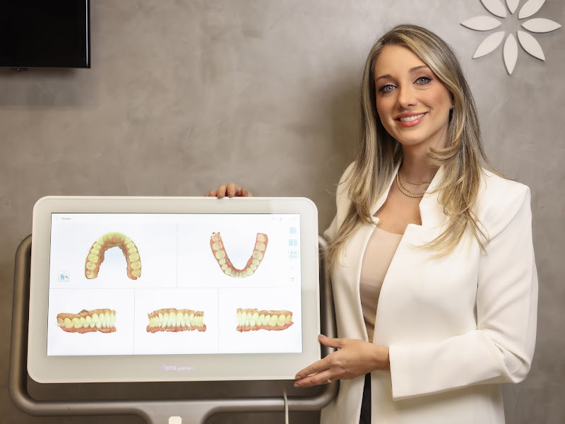 Foto 7 de OrthoDontic