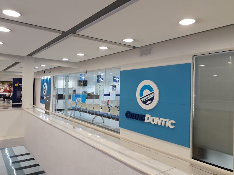 Foto 3 de OrthoDontic