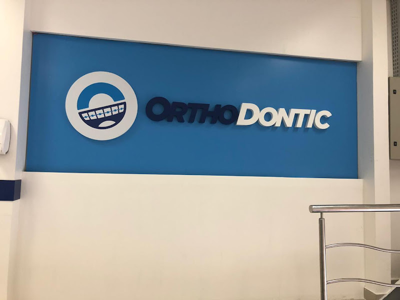 Foto 3 de OrthoDontic