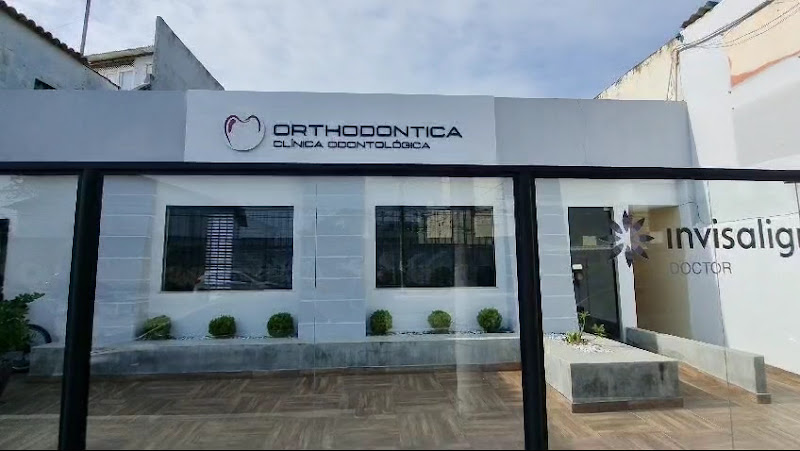 Foto 3 de ORTHODONTICA | Implante | Ortodontia | Alinhador | Ronco | Faceta | Prótese | Perio | Odontopediatria | Clareamento | Canal