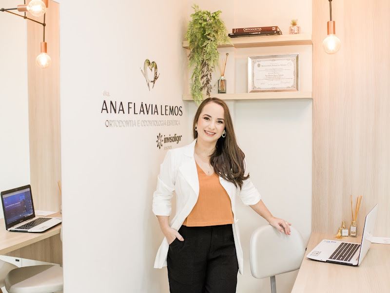 Foto 7 de ORTHODONTICA | Implante | Ortodontia | Alinhador | Ronco | Faceta | Prótese | Perio | Odontopediatria | Clareamento | Canal