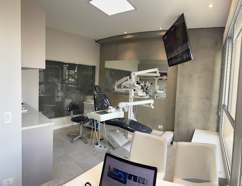 Foto 5 de Orthosanti Odontologia | Invisalign I Sou Smile e Harmonização Facial – Pinheiros