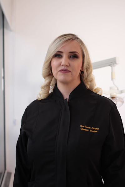 Foto 2 de Orto Clínica Odontologia - Dra. Janete