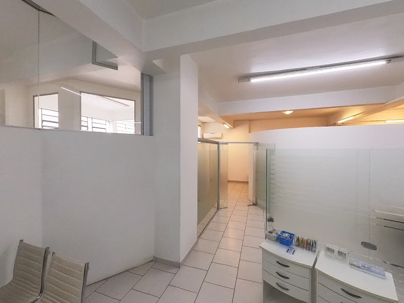 Foto 3 de ORTOCLIN | CLINICA | ODONTOLOGIA | IMPLANTES | FACETAS | ODONTOPEDIATRIA