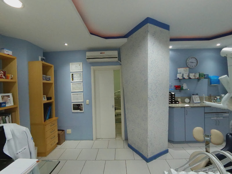 Foto 5 de ORTOCLIN | CLINICA | ODONTOLOGIA | IMPLANTES | FACETAS | ODONTOPEDIATRIA