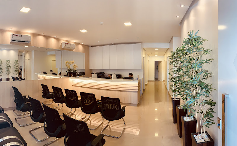 Foto 2 de Ortodontia Brasilia - Dra Carolina Barbosa - Invisalign Brasilia - Aparelho Tratamento Ronco e Apneia - Tratamento Atm e Dtm