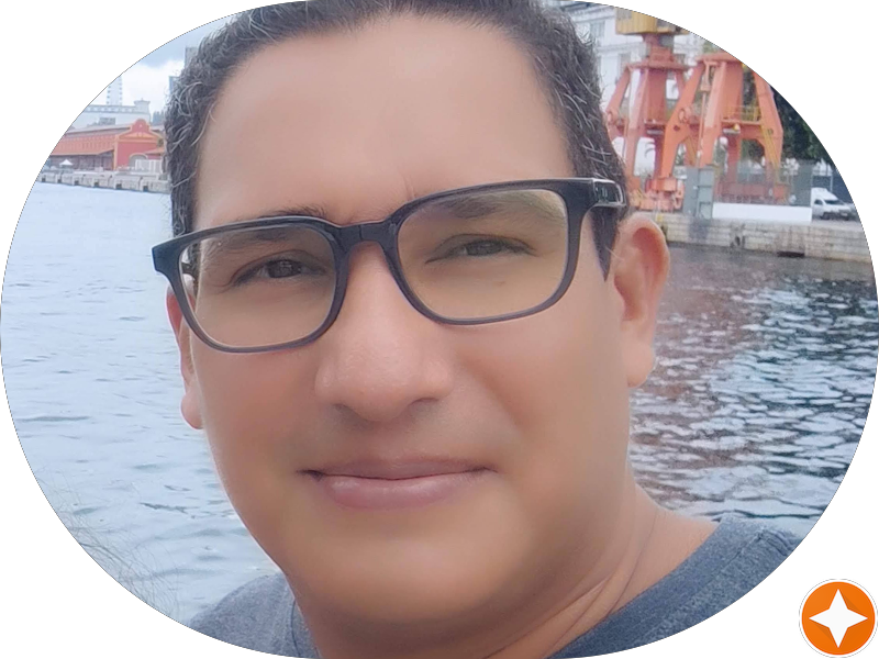 Foto 2 de Ortodontia e Implantes. Betim-MG Dr.Marco Escobar. Especialista