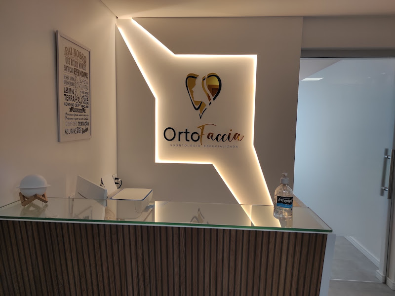 Foto 2 de Ortodontia Fakhouri