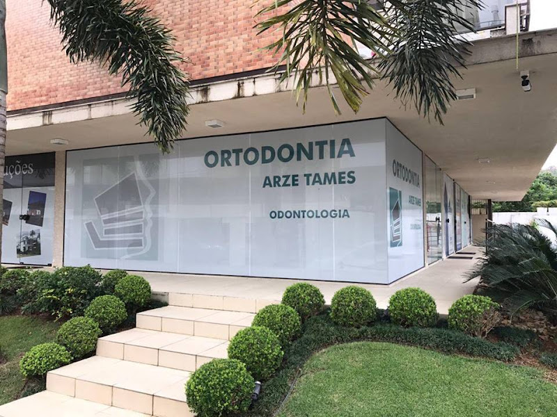 Foto 2 de Ortodontia Sheila Foppa A. Tames Jurerê