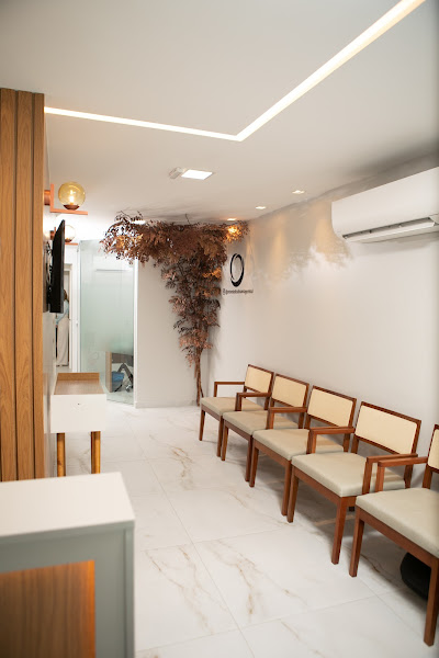 Foto 2 de Ortoestética Boa Viagem Sul | Facetas | Implantes | Ortodontia | Invisalign | Harmonização