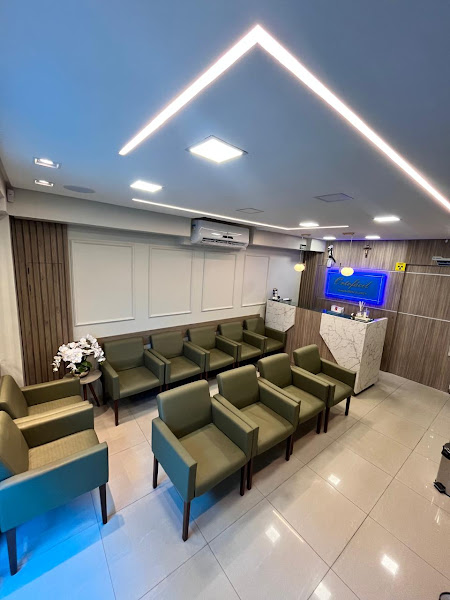 Foto 2 de Ortofácil Clínica Odontológica | Implantes dentários e Estética facial - Manaus/AM