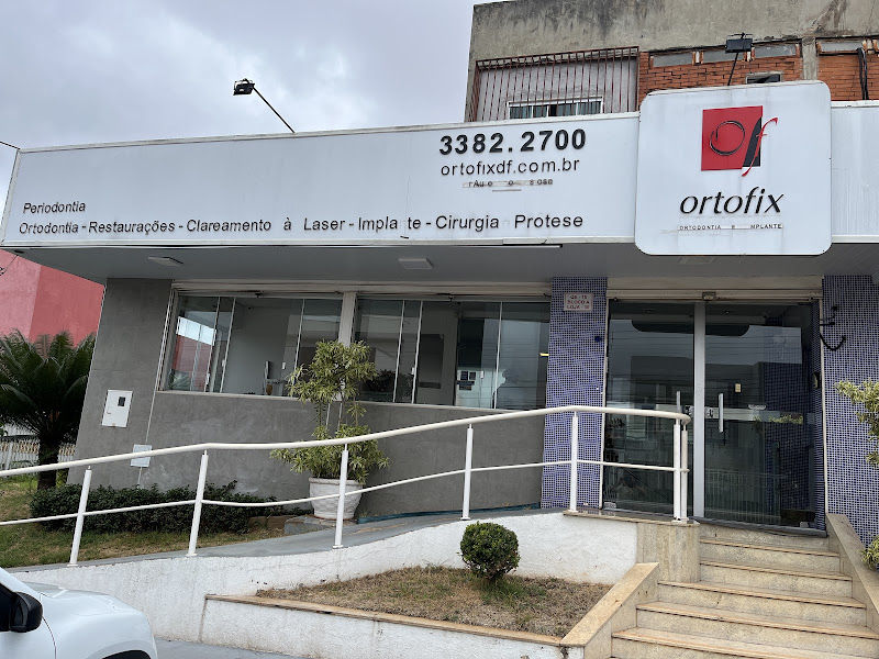 Foto 2 de Ortofix - Ortodontia, Prótese e Implante