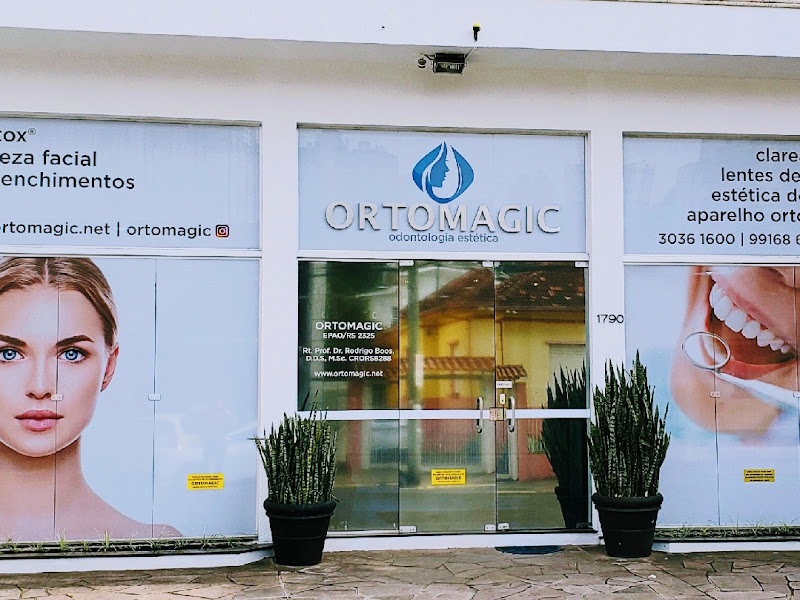 Foto de Ortomagic Face e Sorriso - Dr. Rodrigo Boos