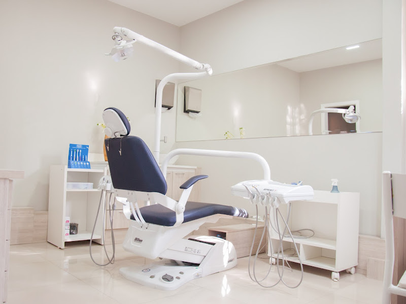 Foto de Ortovitalli Odontologia - Clinica de Implantes | Próteses | Lentes e Facetas