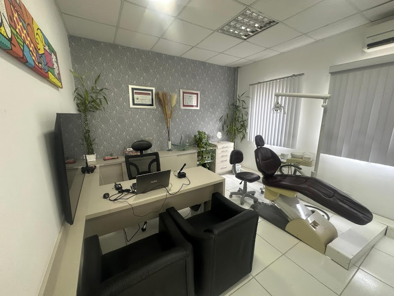 Foto 3 de Paraná Implantes