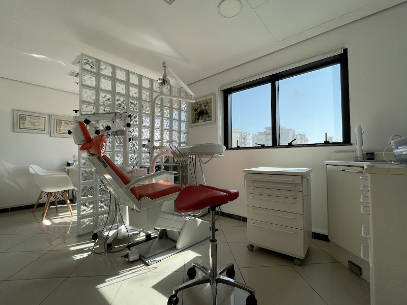 Foto 9 de Paridaens Clínica Odontológica - Dentistas Perdizes - Implantes Dentários