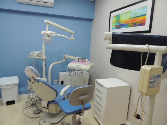 Foto 2 de Parizotoecordeiroodontologia