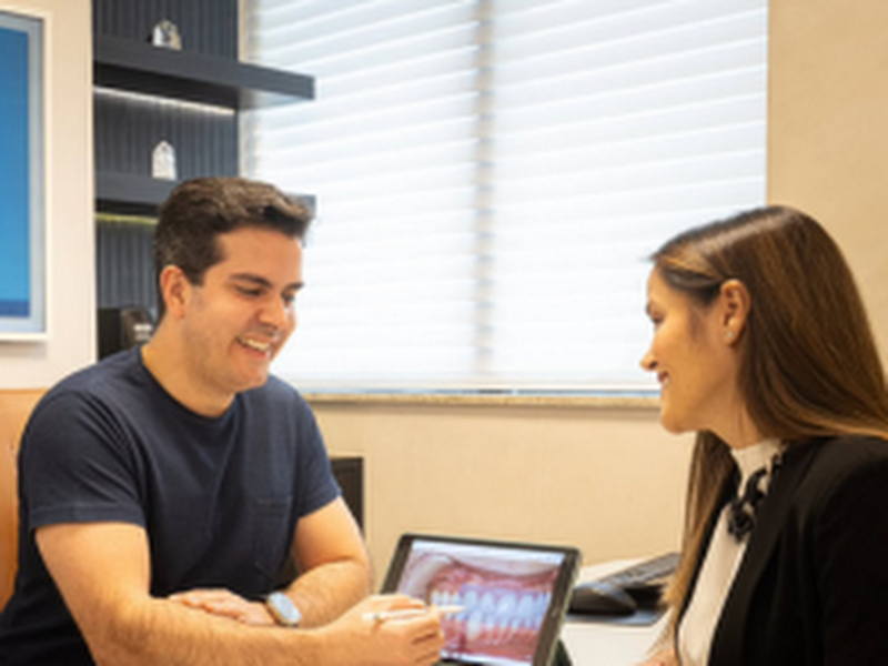 Foto 3 de Pataro Clínica Odontológica - Lentes de Contato Dental, Implantes Dentários em BH