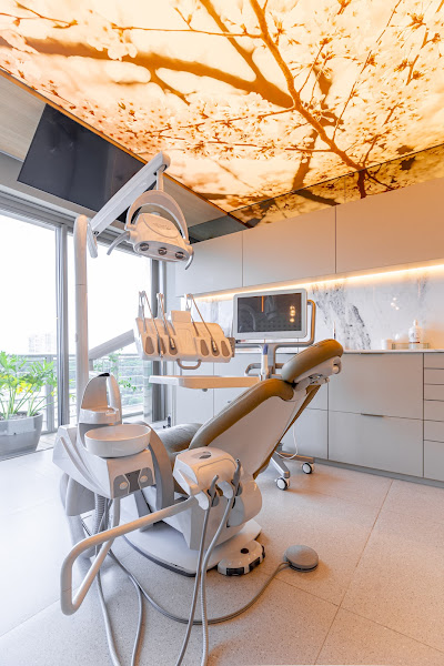 Foto 2 de Patricia Brancalião Ortodontia Invisalign Doctor